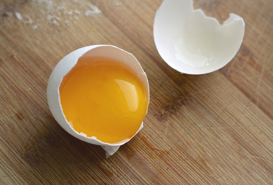 CAN EGGS REALLY STRENGTHEN YOUR HAIR?