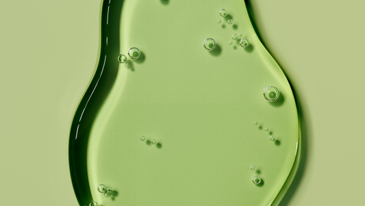 Biotinoyl Tripeptide-1: The Peptide That Helps Reduce Shedding at the Root